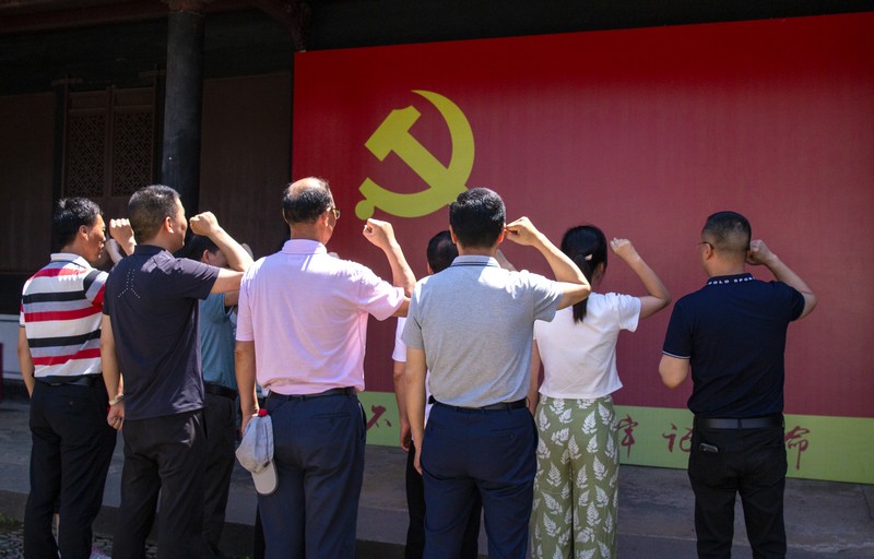 內(nèi)文2.jpg